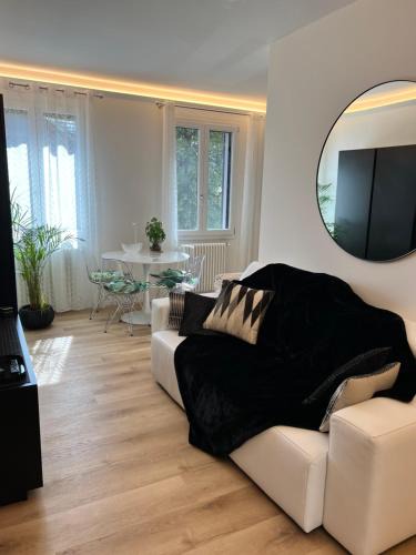 Bolognina Apartment | Ferrarese209