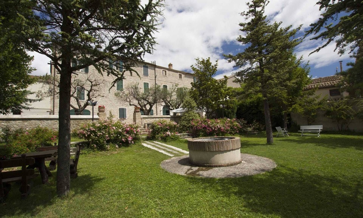 Breda di Piave Villa | Finely Reconstructed Villa Manifesting Medieval Time