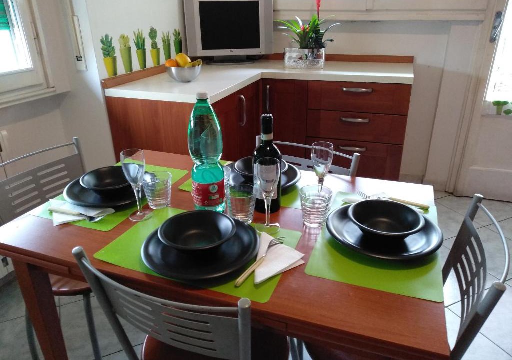 Isolotto Apartment | Firenze casa colorata