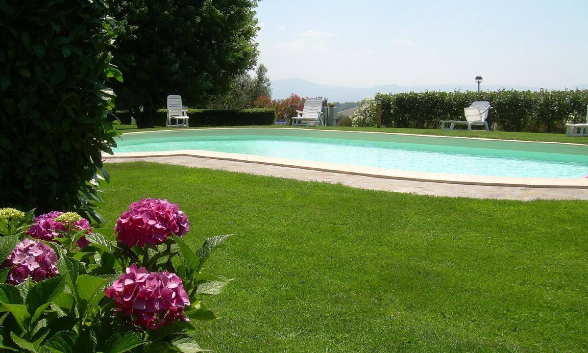 Montefiascone Other | Flat 'Sunflower' with private parking