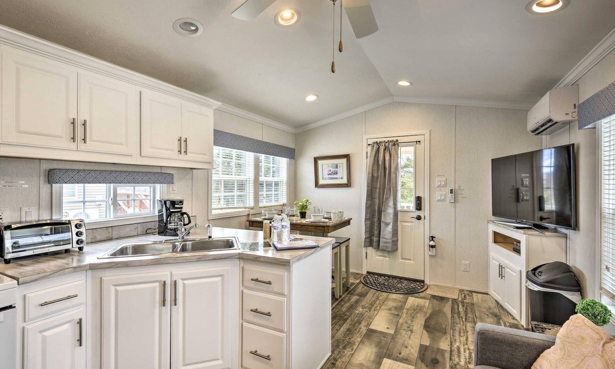 Pleasant Mount Villa | Gather, Celebrate, Unwind · Poconos Haven