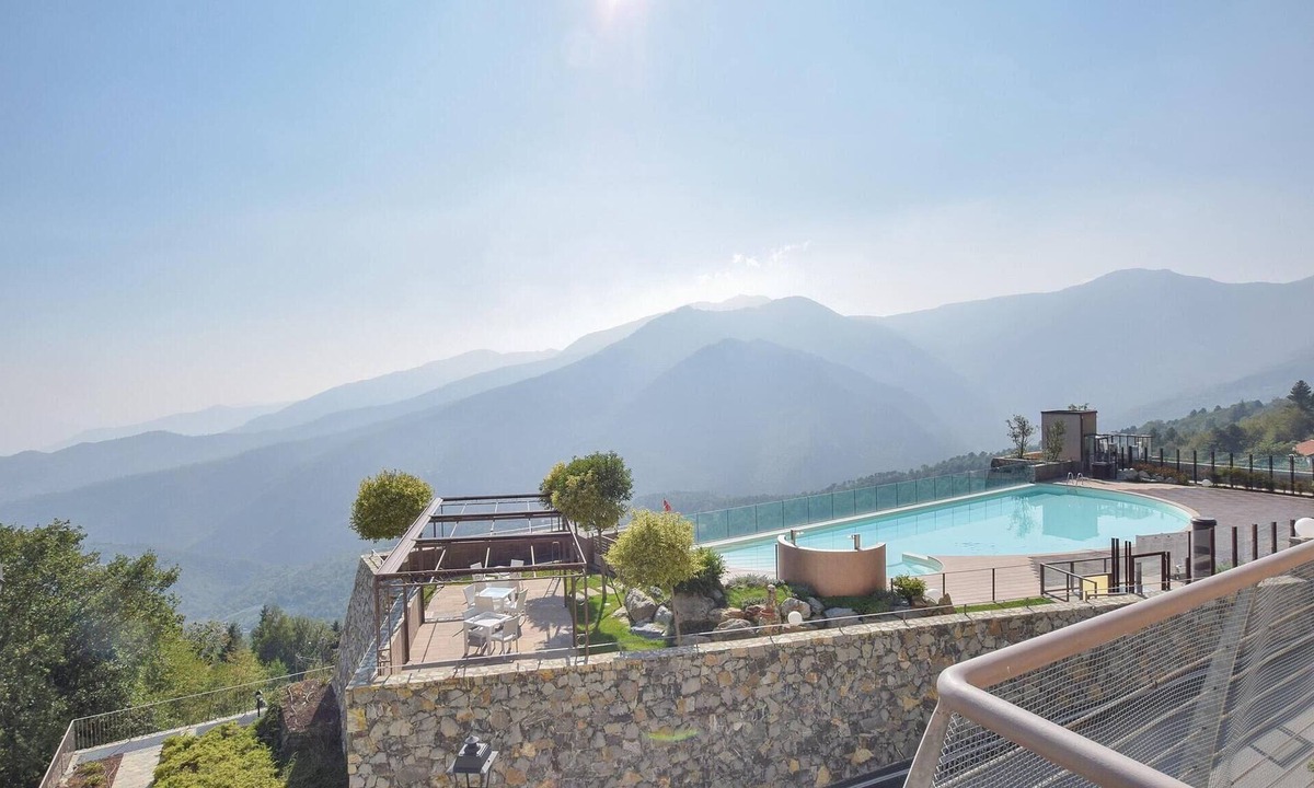 Magliolo House | Gorgeous home in Magliolo