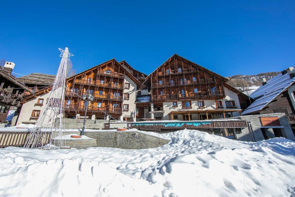 Grangesises Apartment | Grange Hike & Ski Sestriere Apartments