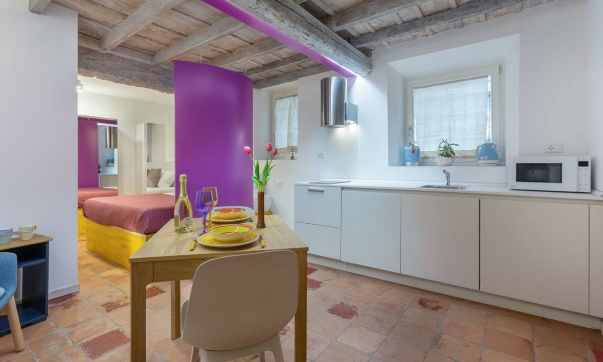 Ferrara Historic Centre Apartment | GuestHost - Ferrara Mignon Lilac House