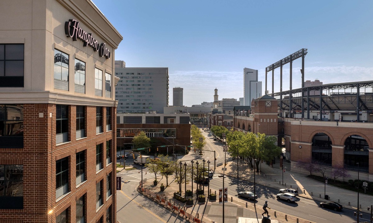 Downtown West Hotel | Hampton Inn Baltimore-Downtown-Convention Center