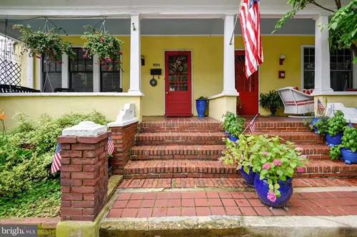 Historic District House | Historic Row Home 1 Block from Gate 1 at USNA