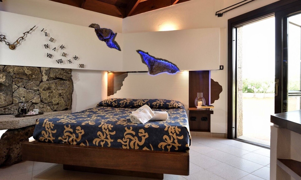 Porto San Paolo Apartment | Holiday apartments L'Ea di Lavru nSEA VIEW 2-rooms apartment-TOP INTERIOR DESIGN
