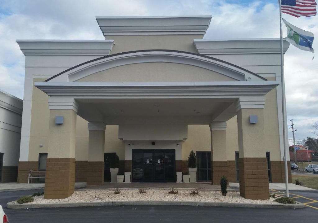 Edgewood Hotel | Holiday Inn Express Edgewood-Aberdeen-Bel Air