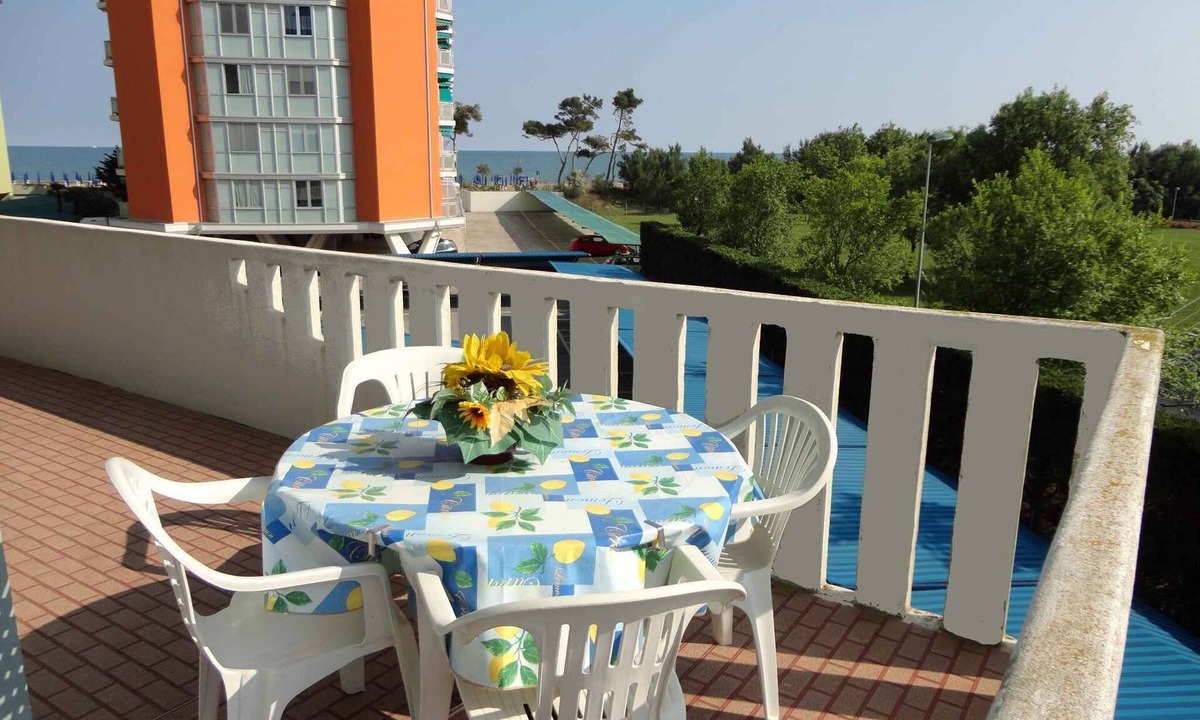 Porto Santa Margherita Apartment | Holiday apartment 50 m to the beach