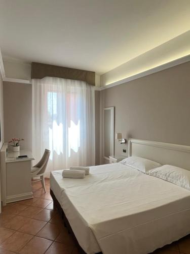 Castelfranco Emilia Hotel | Hotel Aquila