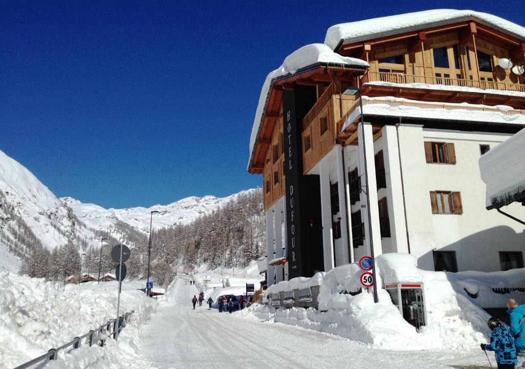 Tache Hotel | Hotel Dufour