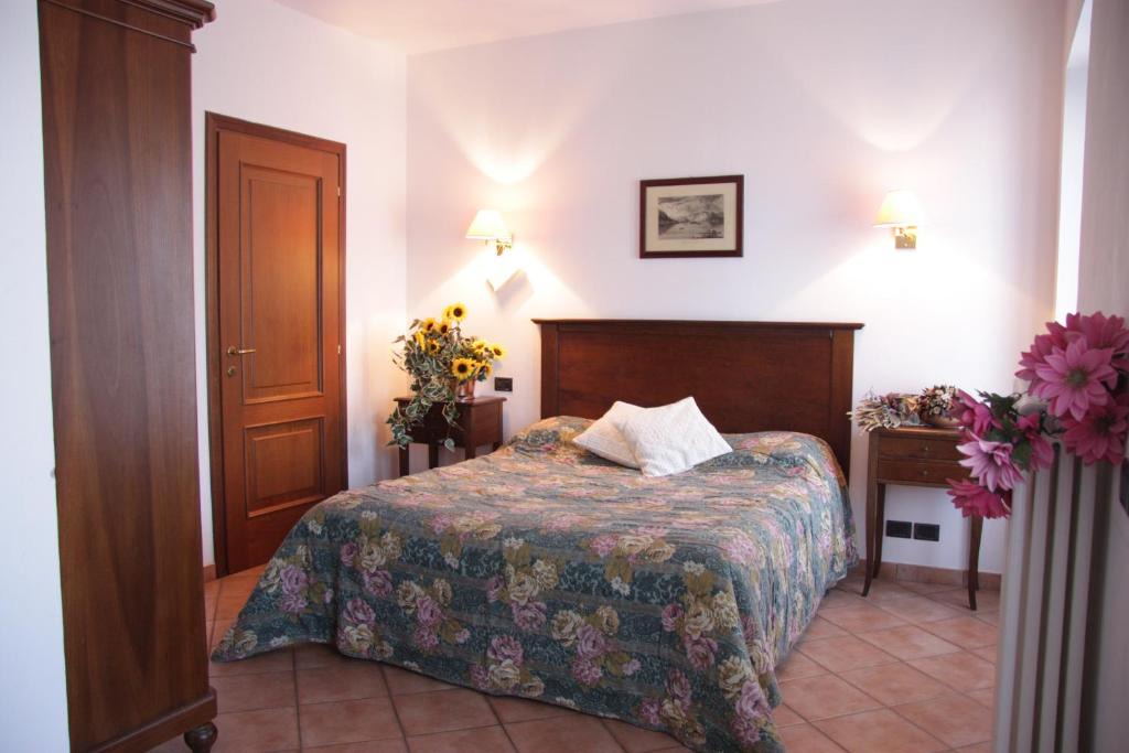 Carciano Hotel | Hotel La Locanda