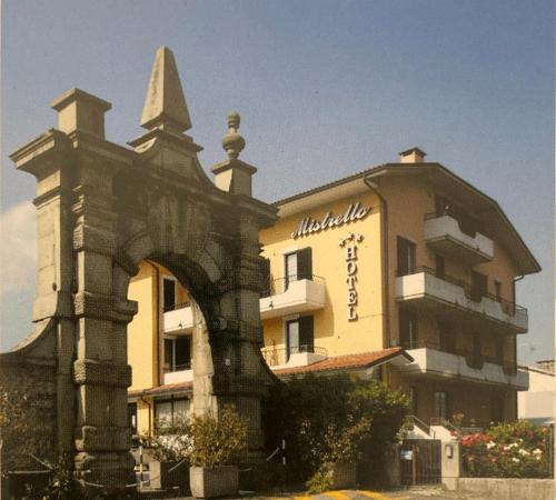 Borgo Val di Taro Hotel | Hotel Mistrello di Savoia
