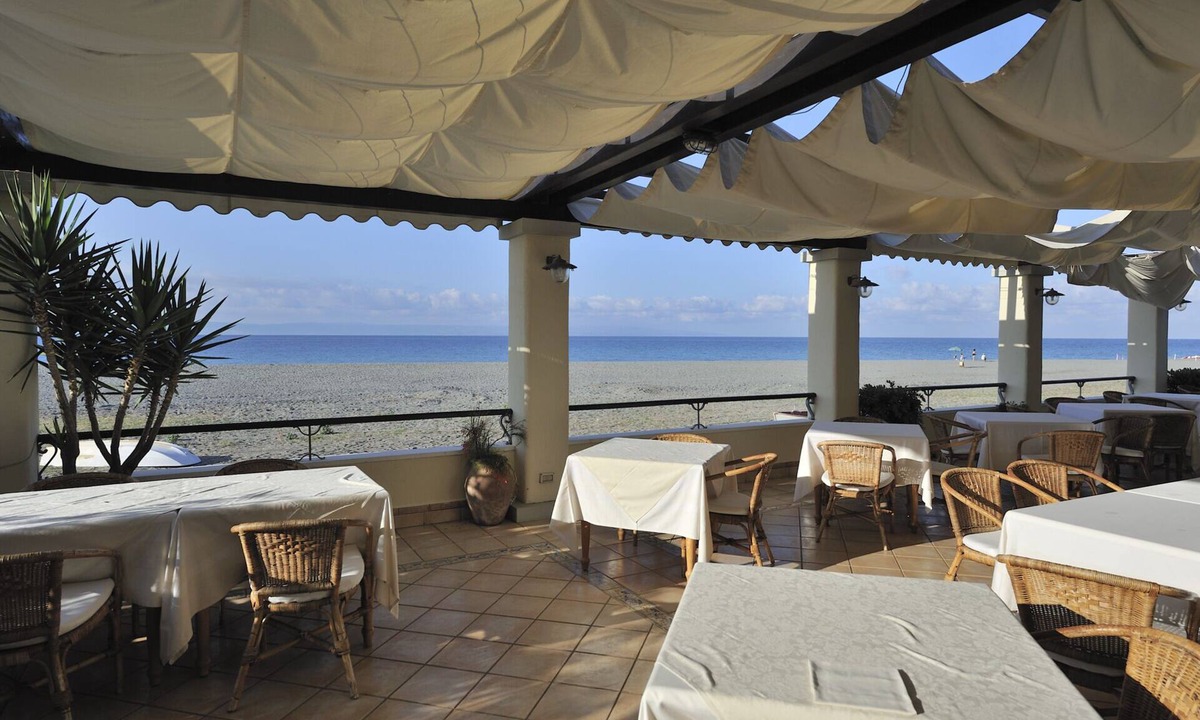 Gizzeria Hotel | Hotel Ristorante La Lampara