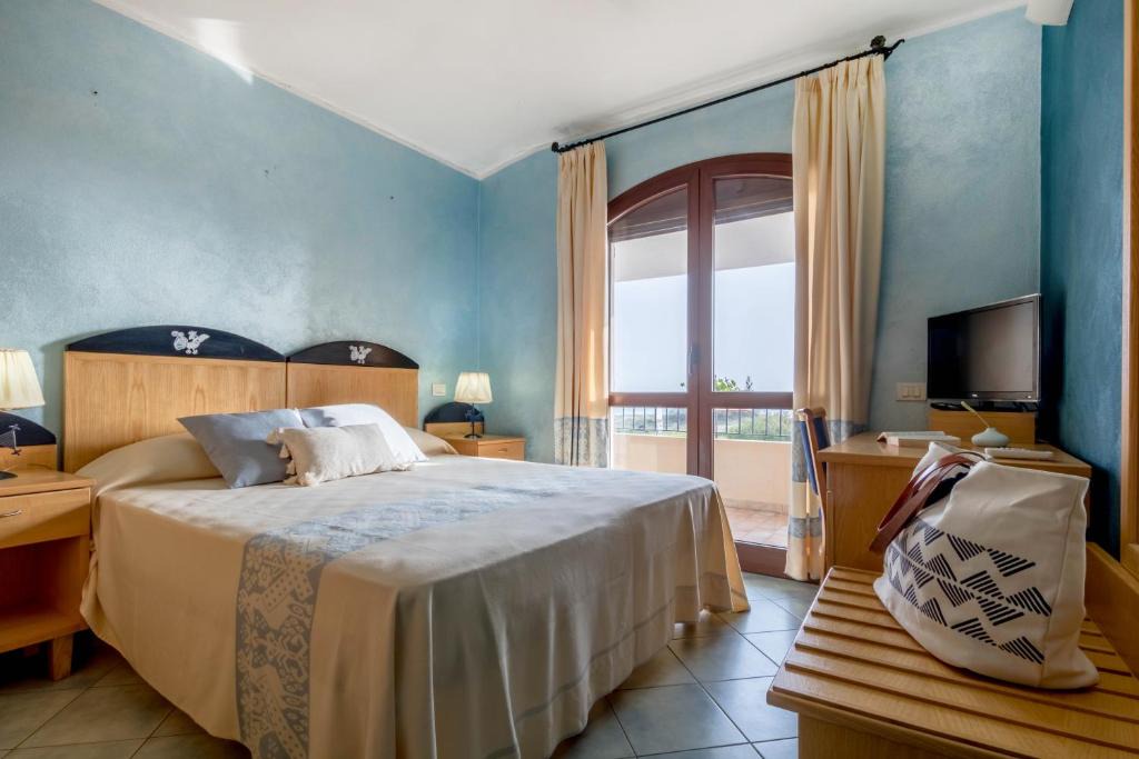 Solanas Hotel | Hotel Villa del Mare Solanas