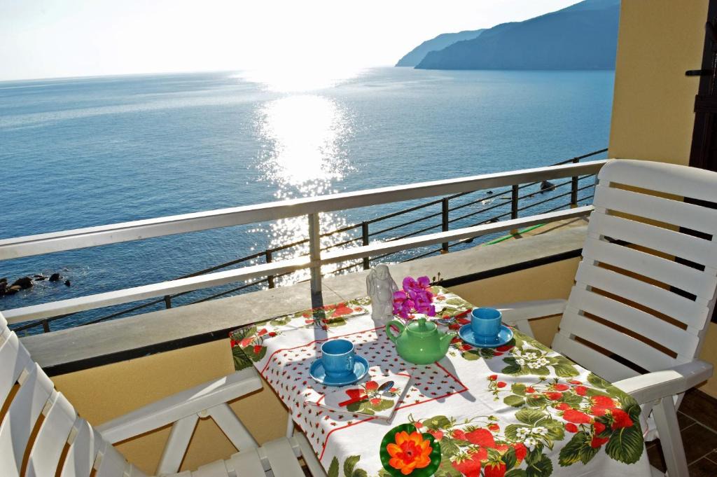 Moneglia Apartment | House Esperia by Holiday World