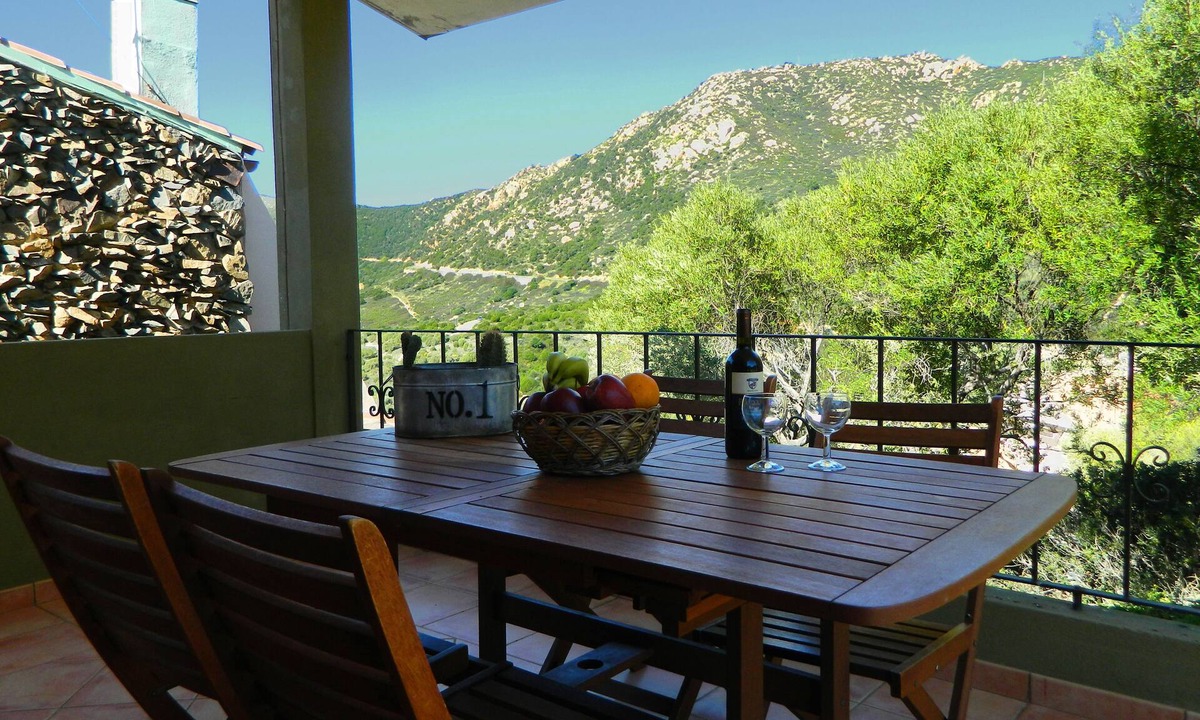 Porto Sa Ruxi Villa | house/villa - 3 rooms - 4/6 persons House with garden