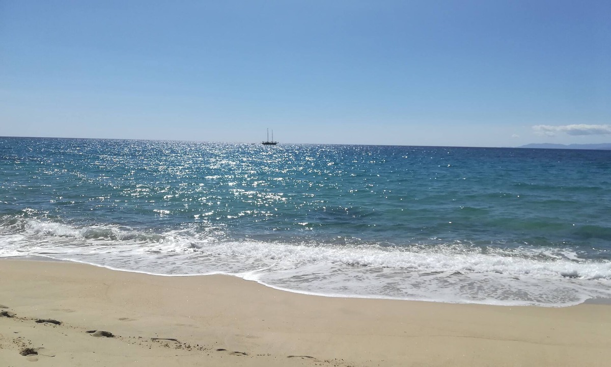 Geremeas Villa | House with garden, 300 meters from the sea view beach.