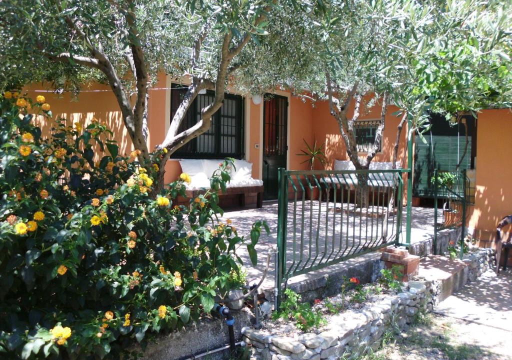 Gaggi House | Il Vigneto "Cottage"