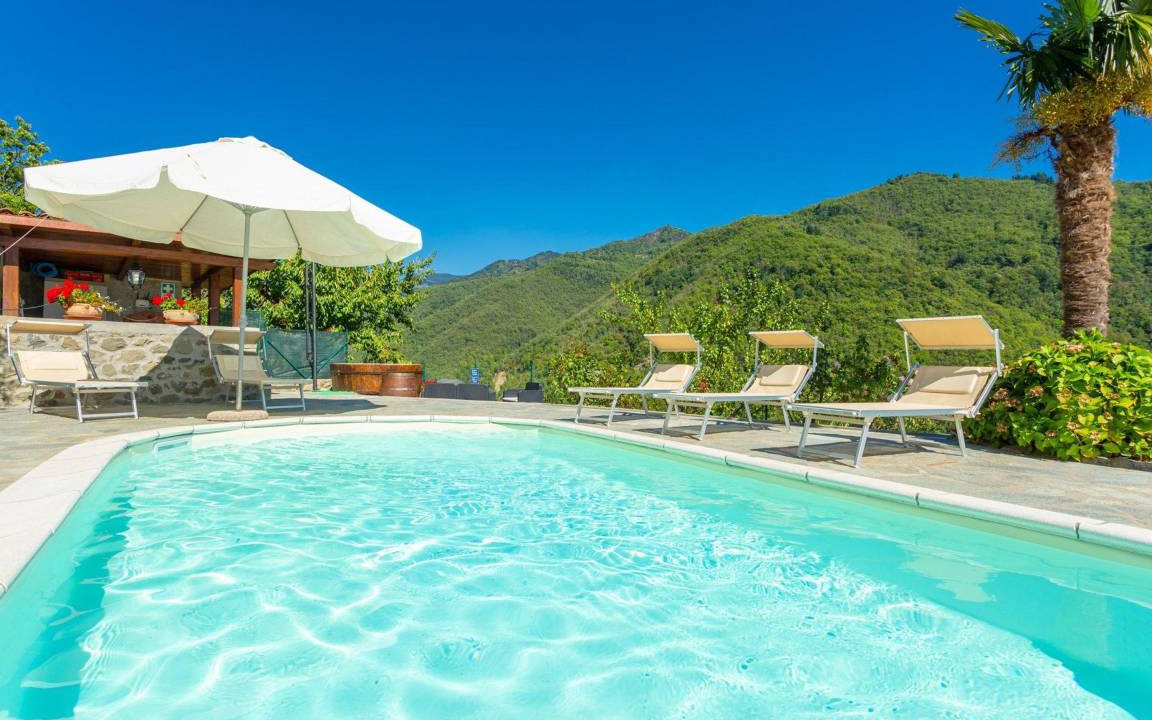Castiglione di Garfagnana Villa | 160 m² Villa ∙ 3 bedrooms ∙ 7 guests