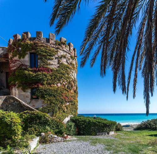 Santa Caterina Dello Ionio Marina Apartment | 70 m² Apartment ∙ 2 bedrooms ∙ 5 guests
