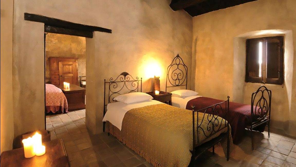 Santo Stefano di Sessanio Cabin | Lodge ∙ 1 bedroom ∙ 4 guests