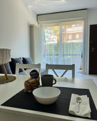 Albese con Cassano Apartment | JACAM home free parking Como