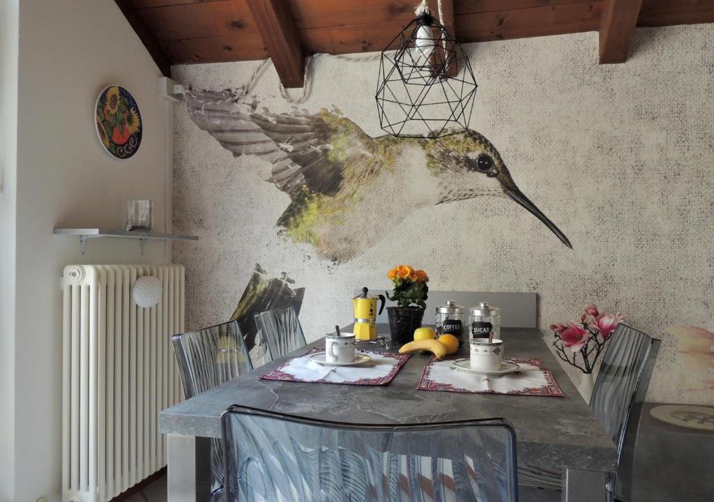 Lecco Apartment | La Casa del Colibrì