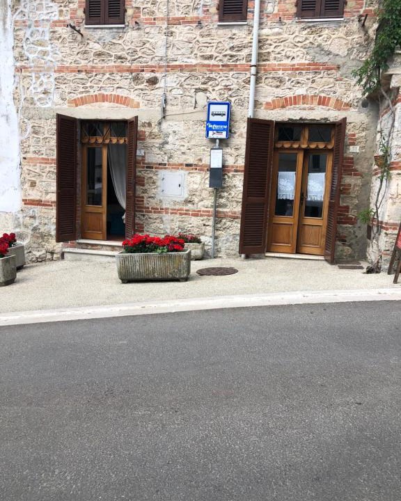 Bagni San Filippo Apartment | La Casa Di Popy
