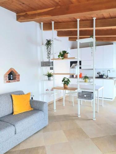 Rivarolo Canavese Apartment | La Casetta di Angela