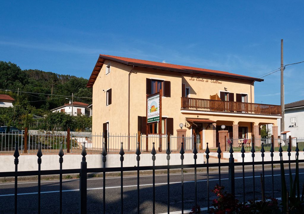 Ricco del Golfo Apartment | La Corte di ValEmi 2-Garden View Apartment 011023-LT-0016