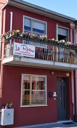 Loreo House | La Riviera