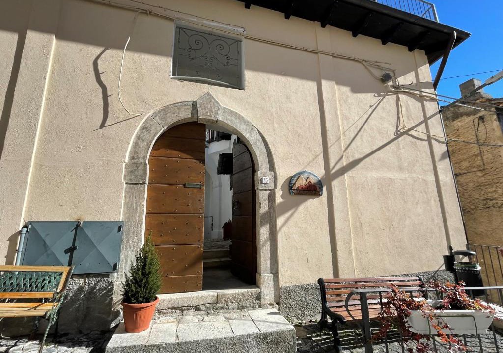 Assergi House | LA Stanzetta