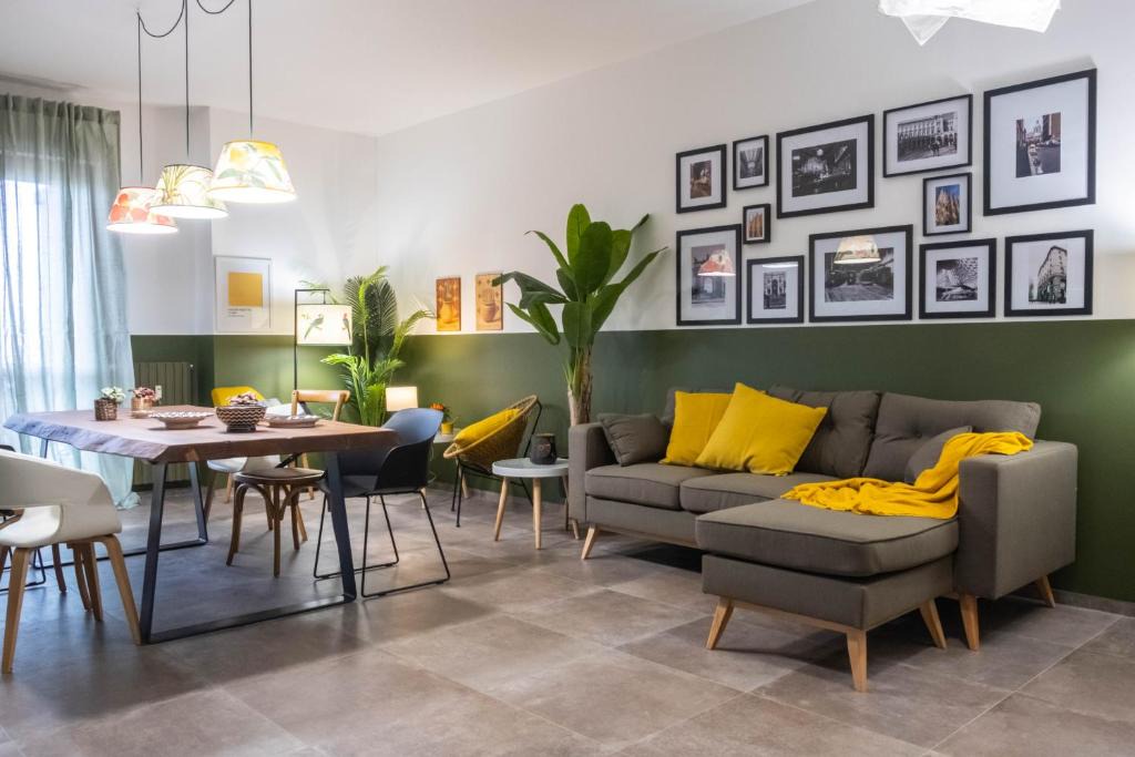 Mazzo Apartment | LaCasadiPI - appartamento ad un passo da Milano - FieraMilanoRho - H Galeazzi - MIND