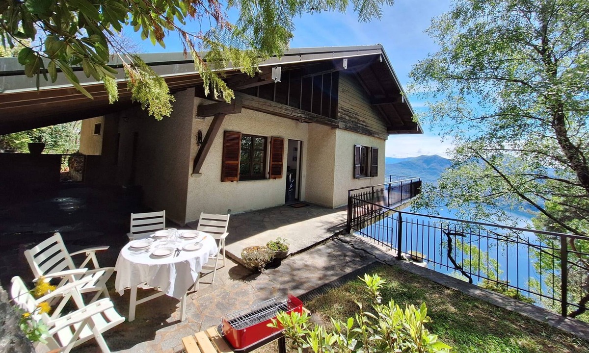 Pollino Villa | Lago Azzurro Infinity View, Premeno, Italy