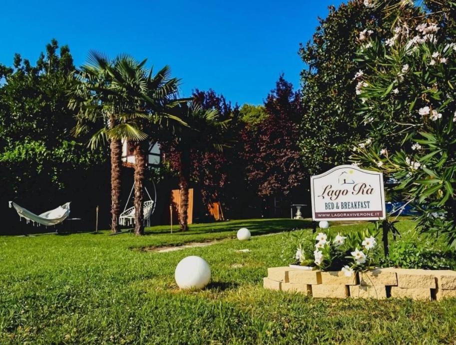 Viverone Bed & Breakfast | LagoRa'