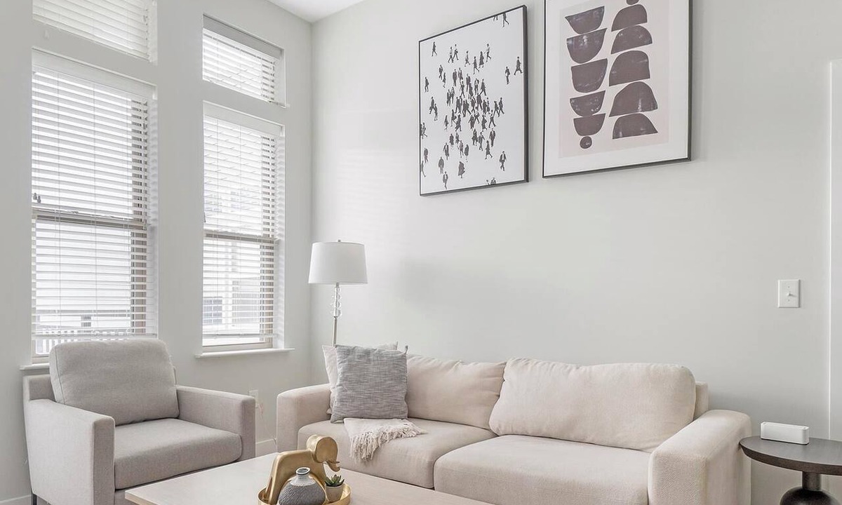 Downtown Apartment | Landing | Spectacular 2BD, Pool, Gym