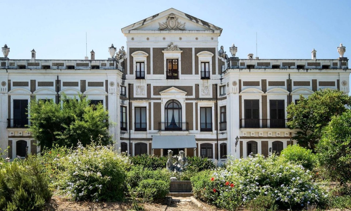 Bagheria House | Lemon Cottage Apt inside Villa Trabia