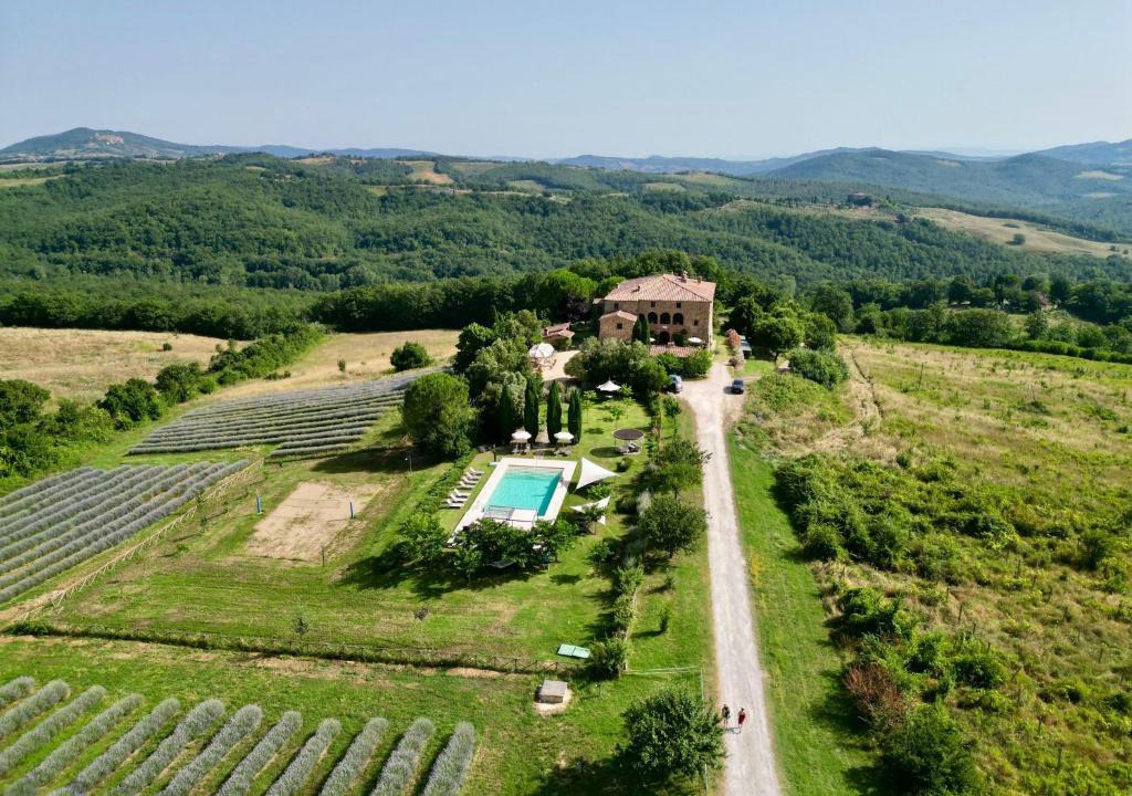 Radicondoli Villa | Locanda Cugnanello