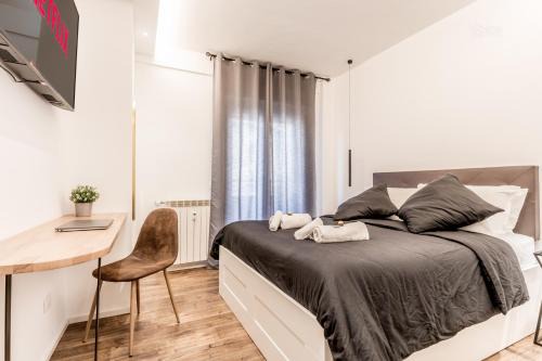 Quartiere XXIV Don Bosco Apartment | LoungeFloor Metro A Netflix & Wi-Fi