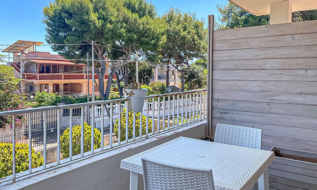 Monti D'arena-Bosco Caggione Apartment | Lovely apartment in Pulsano with WiFi