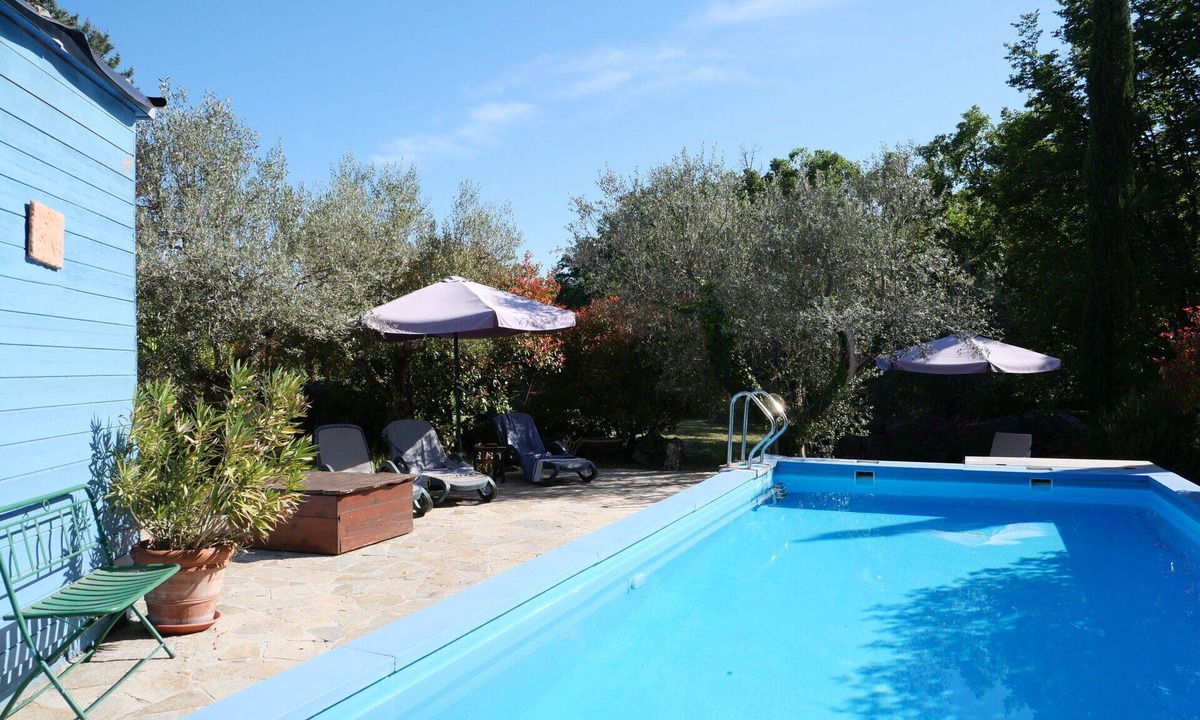 Montieri House | Lovely apartment in villa for 4 guests with pool, terrace and pets allowed