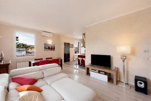 Quarto dei Mille Apartment | Luce Chiara Home