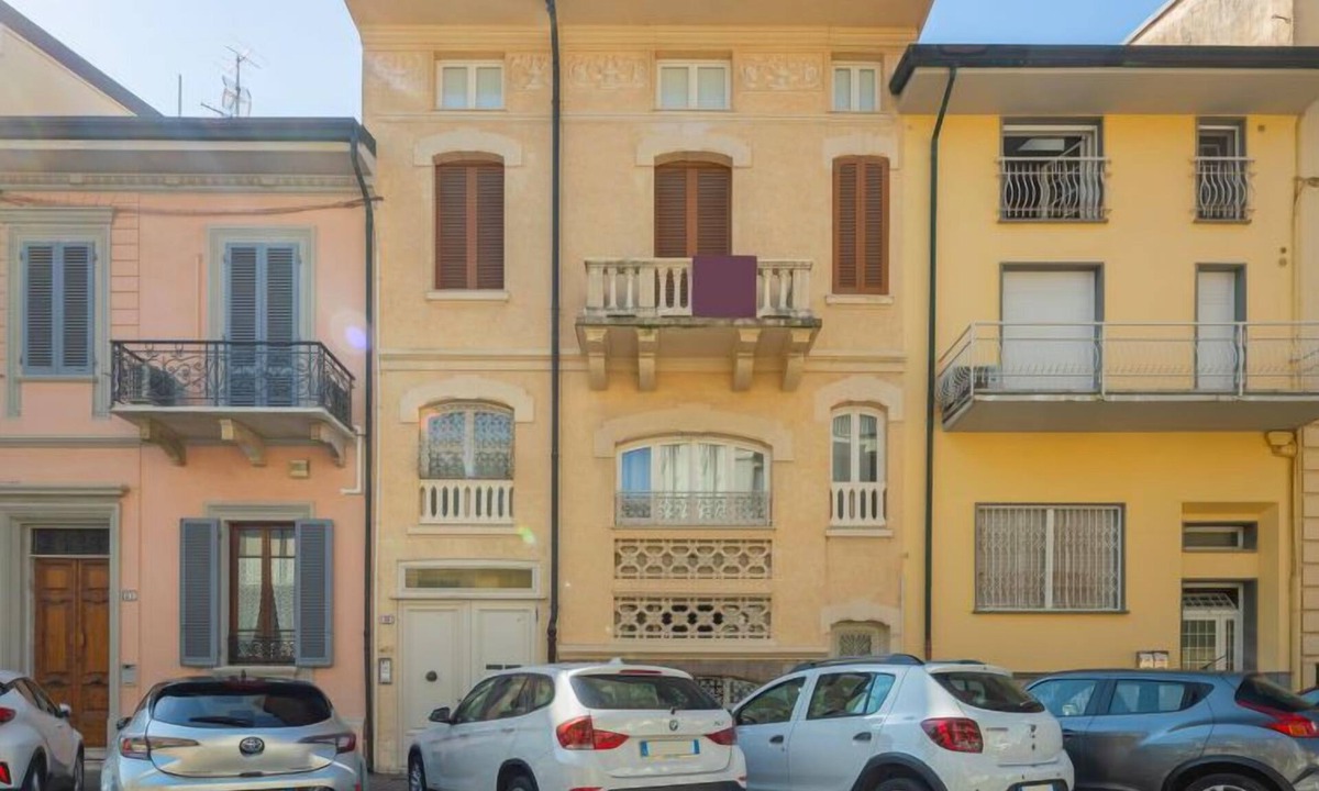 Viareggio Apartment | Lungomare by Interhome