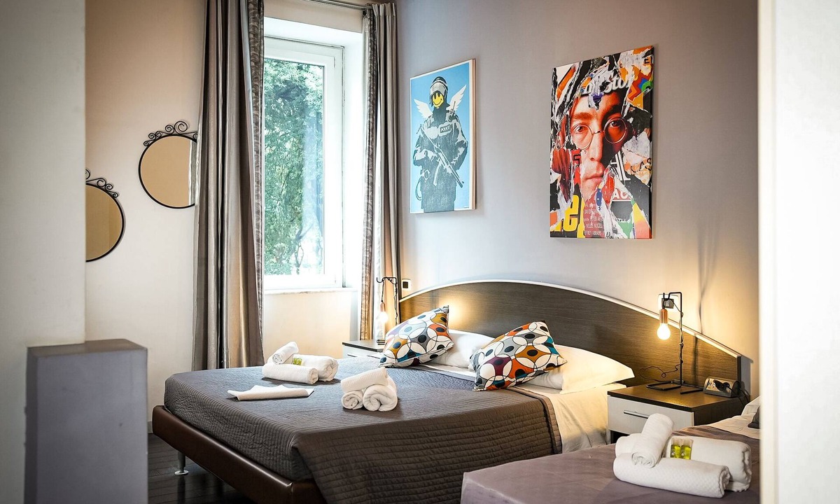 San Giovanni Apartment | Luxury apartment 6 bedrooms and 6 bathrooms - close to Colosseo