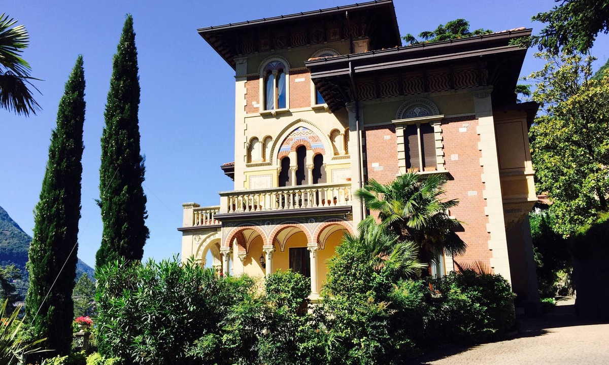 Laglio Villa | Luxury apartments in a completely restored historic Villa Castiglioni