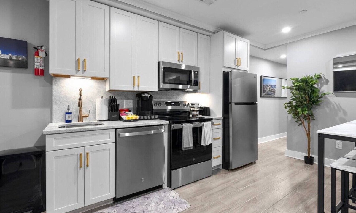 Trinidad Hotel | Luxury-Style 3BR Condo+FloridaAve & DC DiningScene