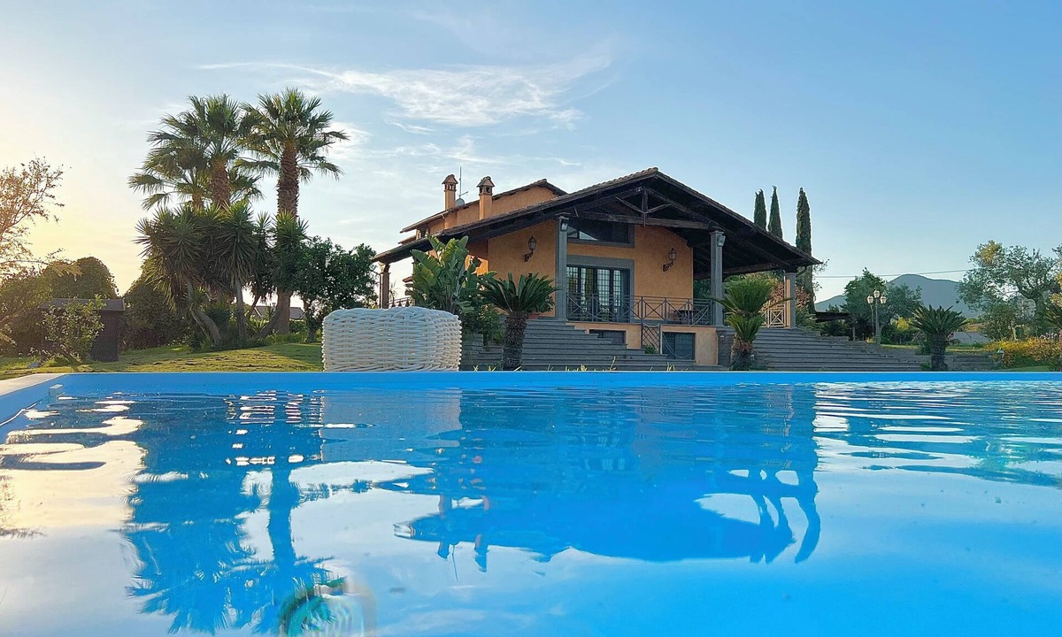Cerveteri Villa | LUXURY VILLA CON PARCO E PISCINA FULL OPTIONAL