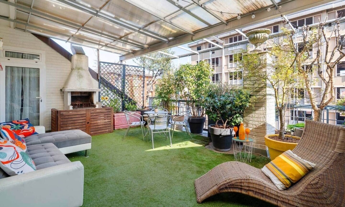 NoLo Apartment | [M1 Cathedral] Modern retreat with terrace & BBQ