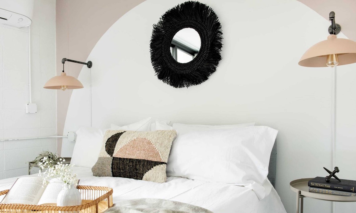 Virginia Highland Apartment | Maggie Mae Summary: I